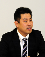 松村克彦 氏